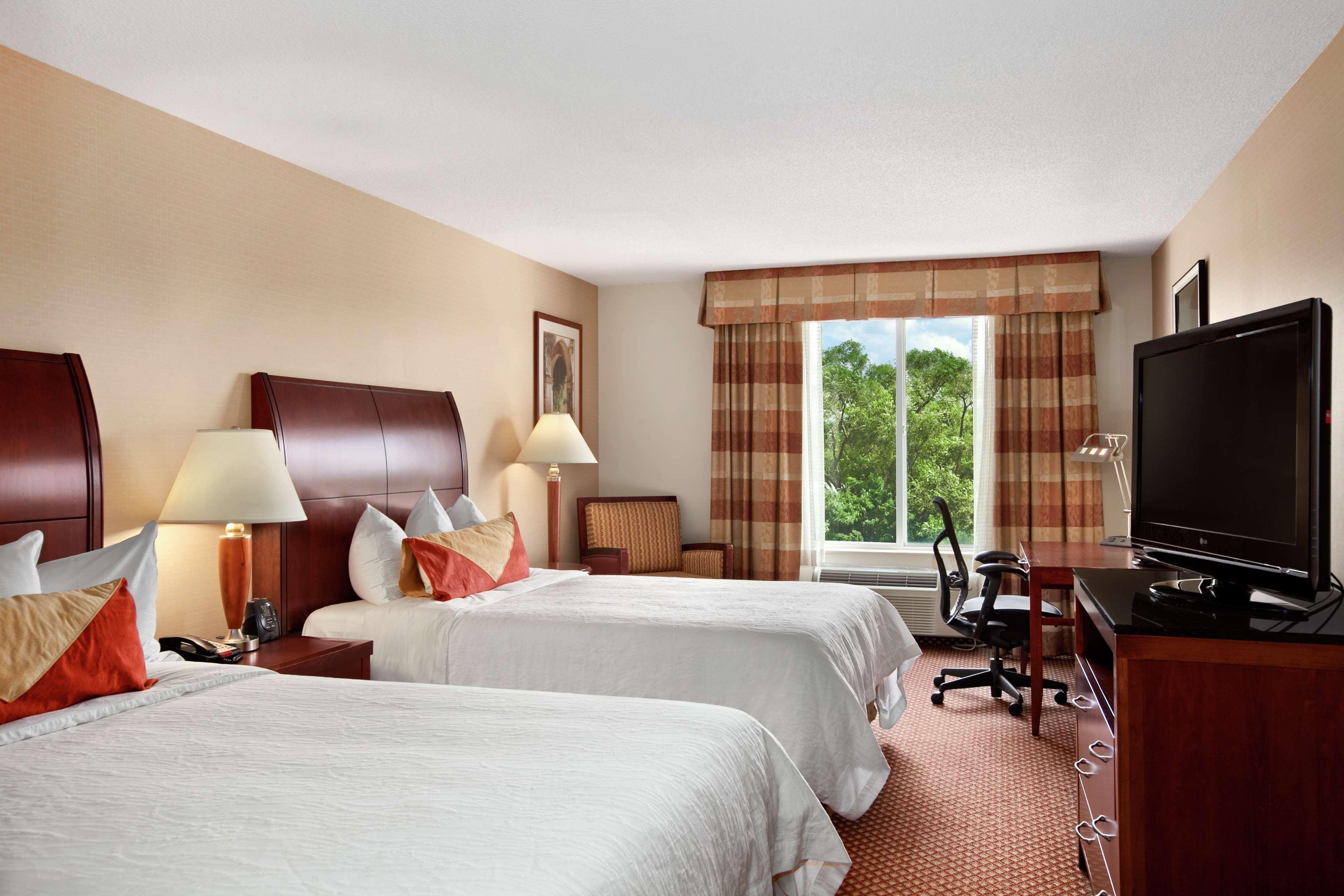 Hilton Garden Inn Oakbrook Terrace Ruang foto