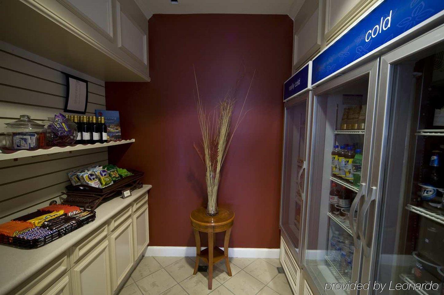 Hilton Garden Inn Oakbrook Terrace Bagian luar foto